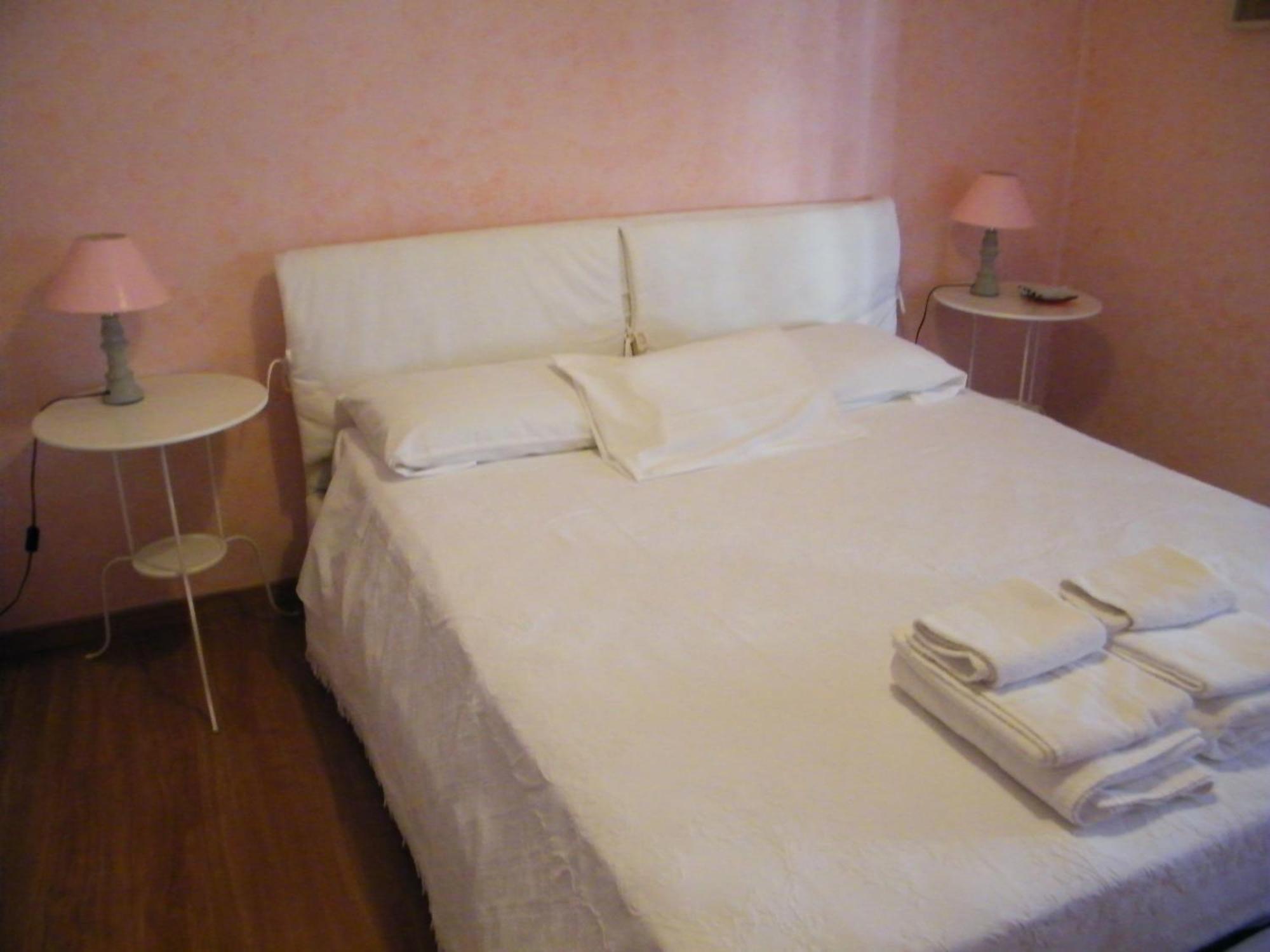 Appartamento Vacanze I Provenzali Bordighera Habitación foto
